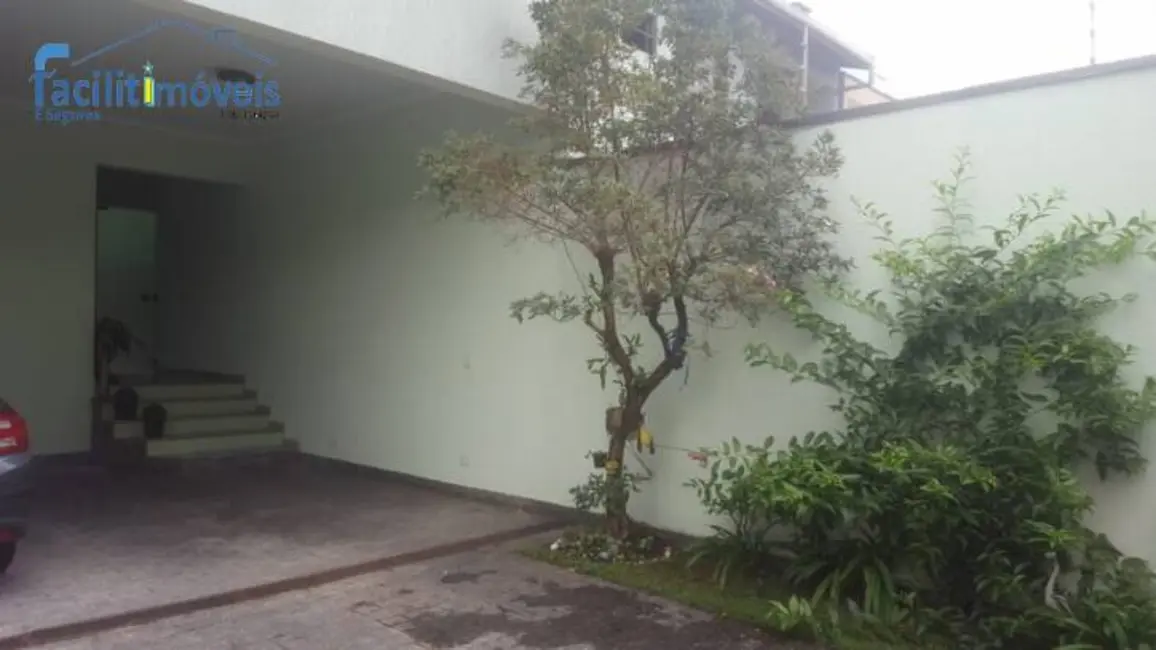 Foto 3 de Casa com 3 quartos à venda e para alugar, 300m2 em Nova Petrópolis, Sao Bernardo Do Campo - SP