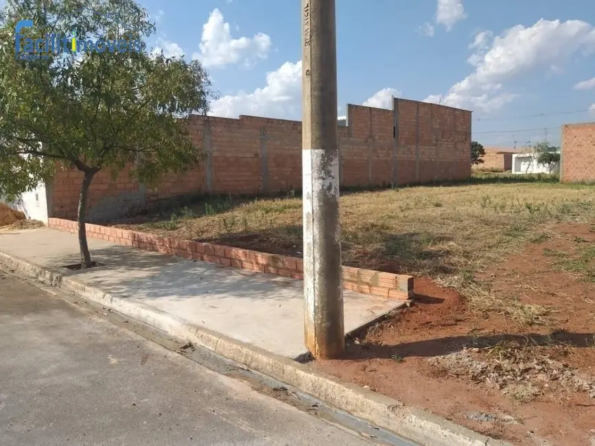 Terreno / Lote à venda, 250m2 em Centro, Araraquara - SP - imagem 4 Foto 4 de Terreno / Lote à venda, 250m2 em Centro, Araraquara - SP