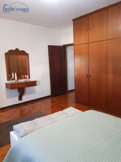 Foto 4 de Casa com 3 quartos à venda, 184m2 em Jardim do Mar, Sao Bernardo Do Campo - SP