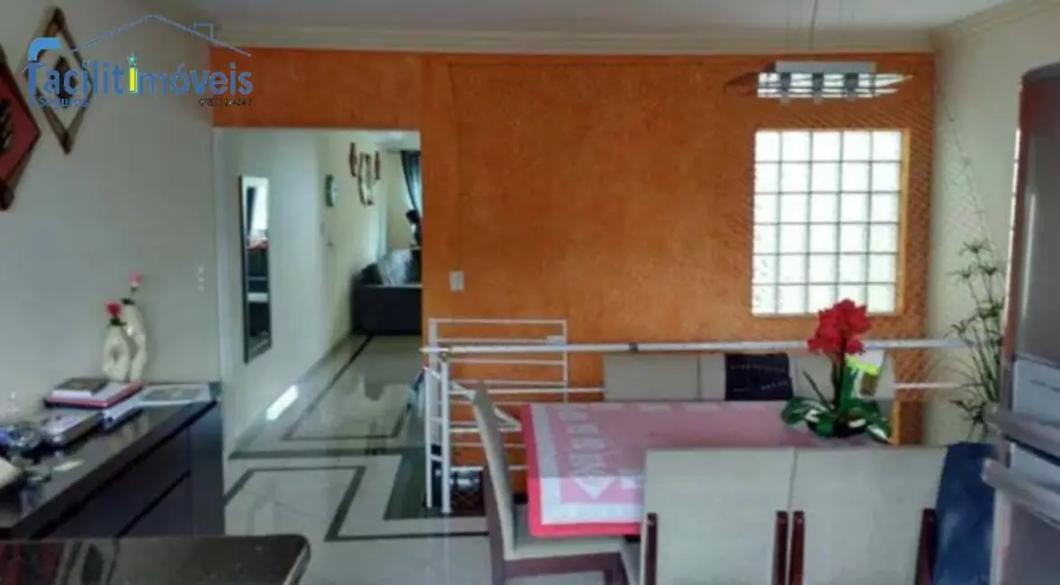 Foto 4 de Sobrado com 4 quartos à venda, 243m2 em Parque Jaçatuba, Santo Andre - SP