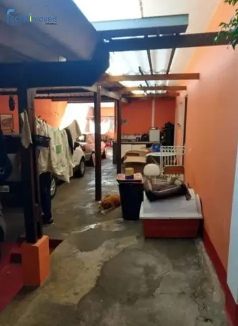 Casa com 3 quartos à venda, 245m2 em Jardim Utinga, Santo Andre - SP - imagem 2 Foto 2 de Casa com 3 quartos à venda, 245m2 em Jardim Utinga, Santo Andre - SP