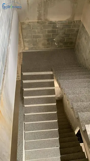 Foto 3 de Armazém / Galpão à venda, 1612m2 em Vila Liviero, São Paulo - SP