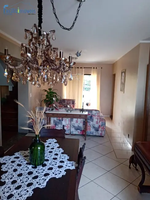 Foto 1 de Sobrado com 4 quartos à venda, 680m2 em Vila Palmares, Santo Andre - SP