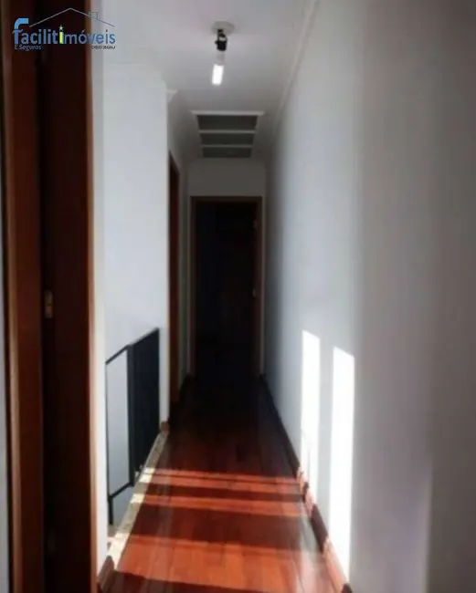 Foto 2 de Sobrado com 3 quartos à venda, 201m2 em Vila Gilda, Santo Andre - SP