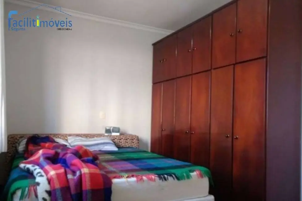 Foto 9 de Sobrado com 3 quartos à venda, 201m2 em Vila Gilda, Santo Andre - SP