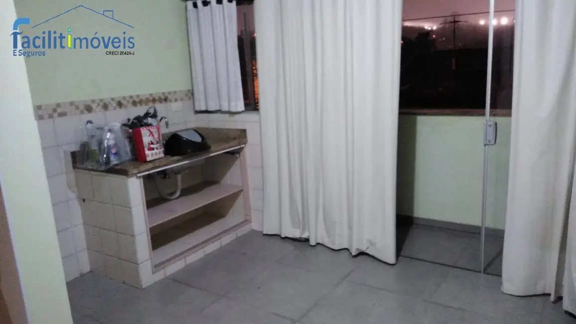 Foto 3 de Sobrado à venda, 215m2 em Dos Casa, Sao Bernardo Do Campo - SP