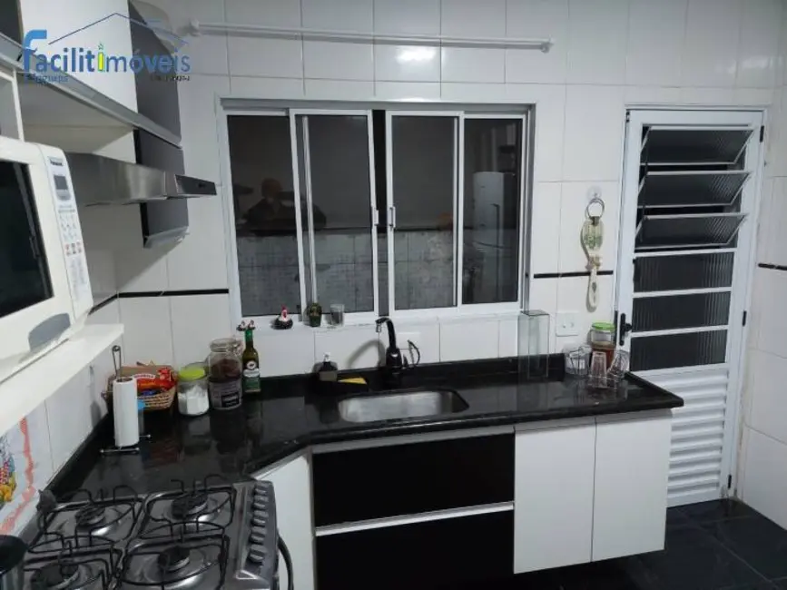 Foto 5 de Casa com 3 quartos à venda, 175m2 em Piraporinha, Diadema - SP