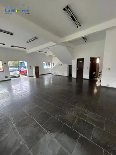 Foto 3 de Armazém / Galpão à venda, 3700m2 em Loteamento Industrial Coral, Maua - SP