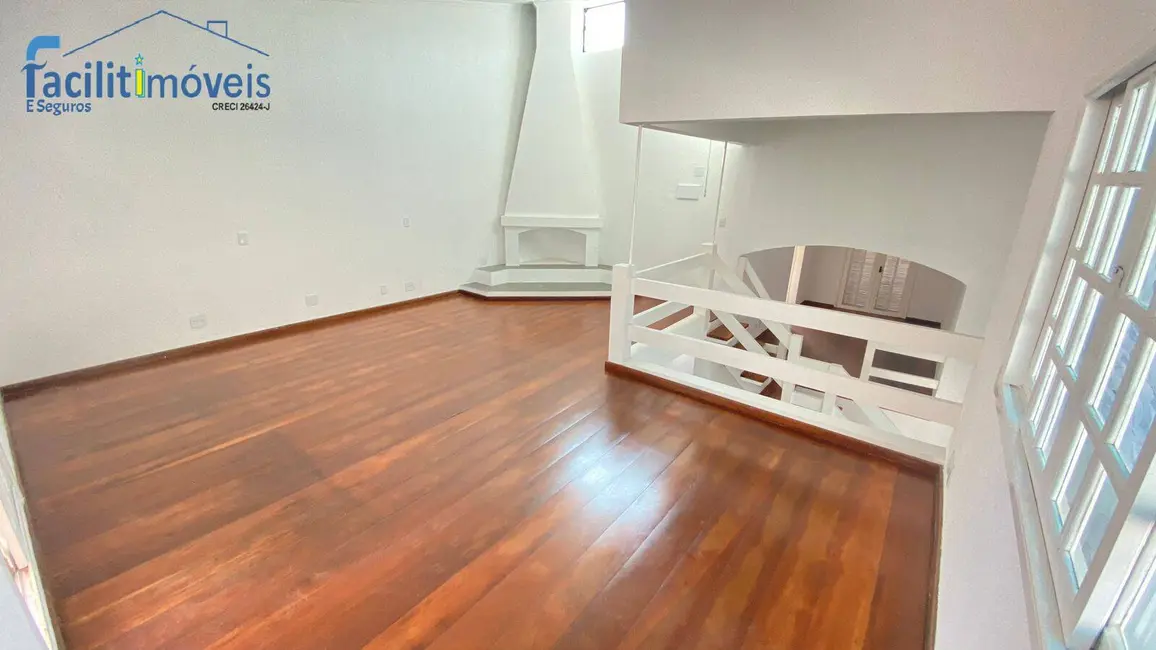 Foto 3 de Casa com 3 quartos à venda e para alugar, 288m2 em Parque Terra Nova, Sao Bernardo Do Campo - SP