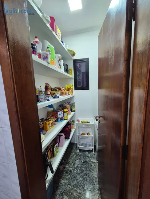 Foto 9 de Sobrado com 3 quartos à venda, 228m2 em Vila Euclides, Sao Bernardo Do Campo - SP