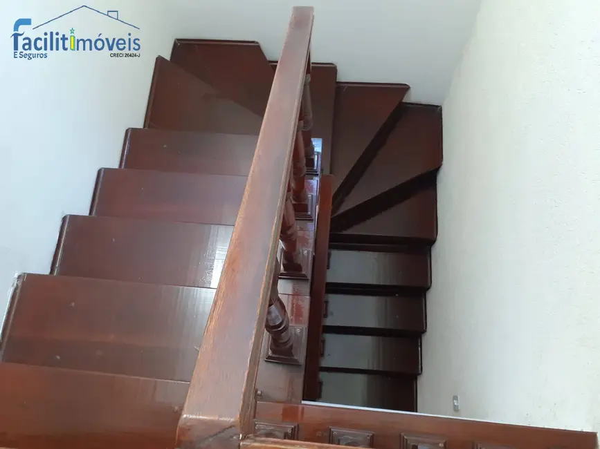 Sobrado com 3 quartos à venda, 173m2 em Jardim Las Vegas, Santo Andre - SP - imagem 6 Foto 6 de Sobrado com 3 quartos à venda, 173m2 em Jardim Las Vegas, Santo Andre - SP