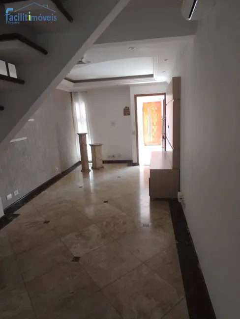Foto 2 de Sobrado com 2 quartos à venda, 82m2 em Nova Petrópolis, Sao Bernardo Do Campo - SP