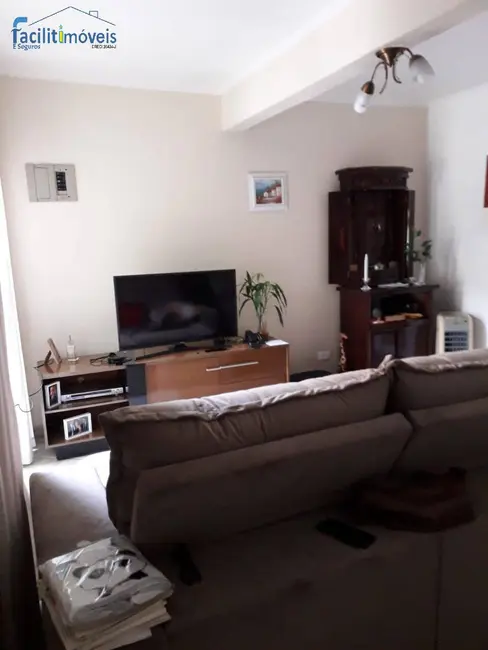 Foto 2 de Sobrado com 2 quartos à venda em Taboão, Diadema - SP