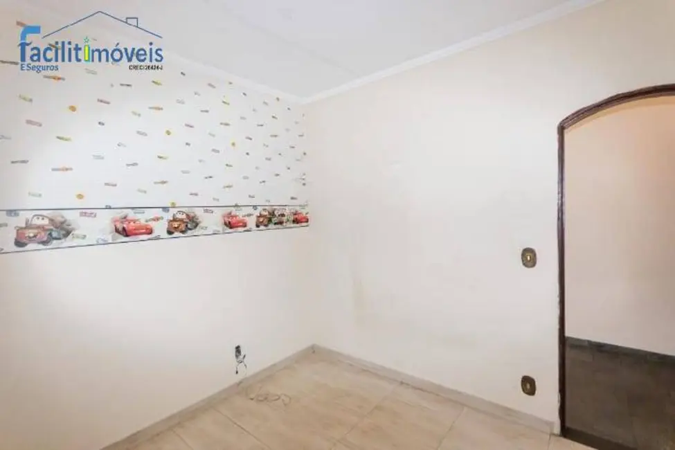 Sobrado com 5 quartos à venda, 240m2 em Parque das Nações, Santo Andre - SP - imagem 9 Foto 9 de Sobrado com 5 quartos à venda, 240m2 em Parque das Nações, Santo Andre - SP