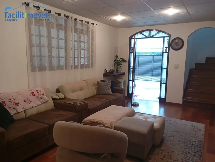 Foto 4 de Sobrado com 3 quartos à venda, 153m2 em Parque Terra Nova II, Sao Bernardo Do Campo - SP