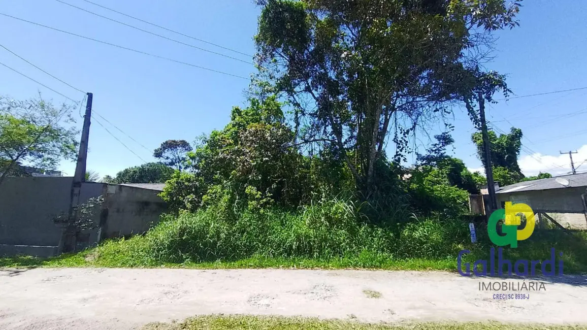 Foto 3 de Terreno / Lote à venda, 360m2 em Itapoa - SC