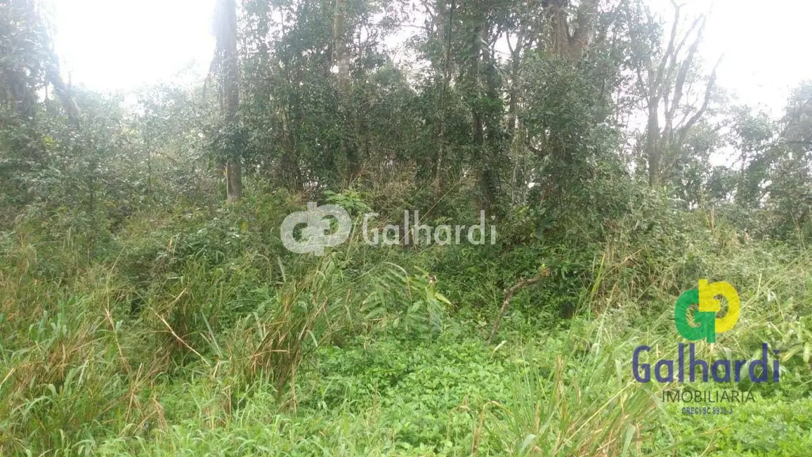 Foto 2 de Terreno / Lote à venda, 307m2 em Itapoa - SC