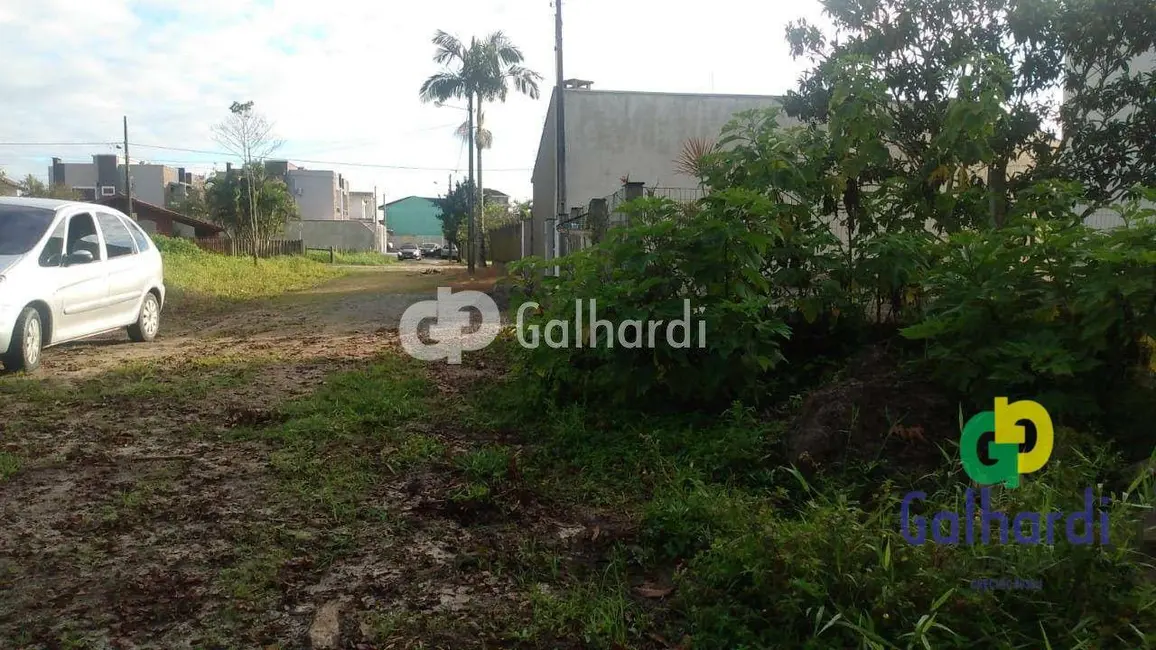 Foto 2 de Terreno / Lote à venda, 390m2 em Itapoa - SC