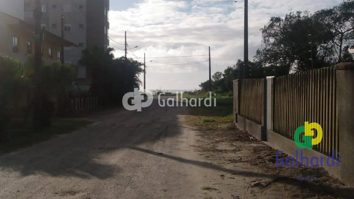 Foto 4 de Terreno / Lote à venda, 390m2 em Itapoa - SC