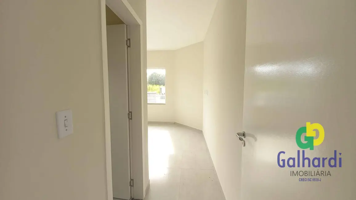 Foto 8 de Casa com 2 quartos à venda, 232m2 em Itapoa - SC