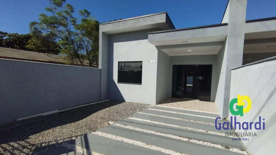 Foto 2 de Casa com 3 quartos à venda, 180m2 em Itapoa - SC