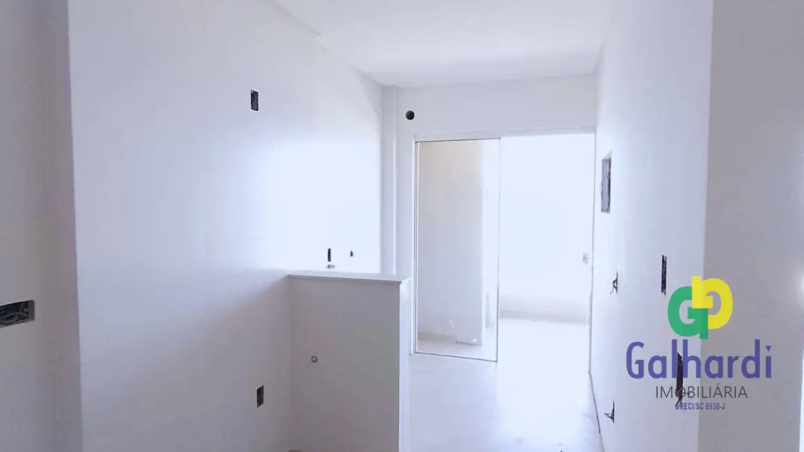 Foto 3 de Apartamento com 3 quartos à venda em Itapoa - SC