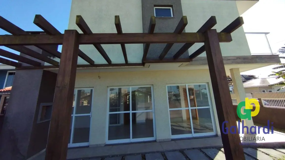 Foto 7 de Sobrado com 3 quartos à venda, 360m2 em Itapoa - SC