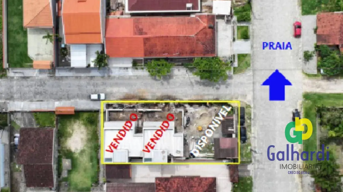 Foto 3 de Sobrado com 3 quartos à venda, 360m2 em Itapoa - SC