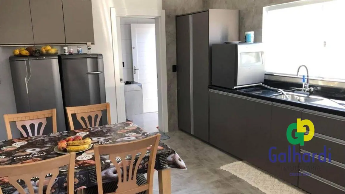 Foto 8 de Sobrado com 3 quartos à venda, 312m2 em Itapoa - SC