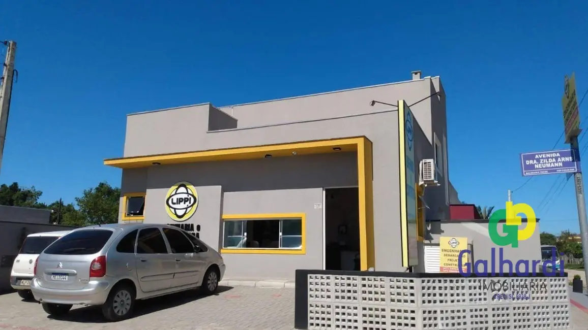 Foto 2 de Sobrado com 3 quartos à venda, 312m2 em Itapoa - SC