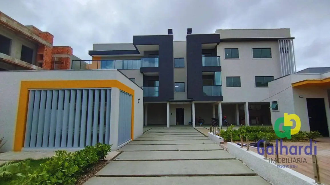 Foto 1 de Apartamento com 2 quartos à venda, 57m2 em Itapoa - SC