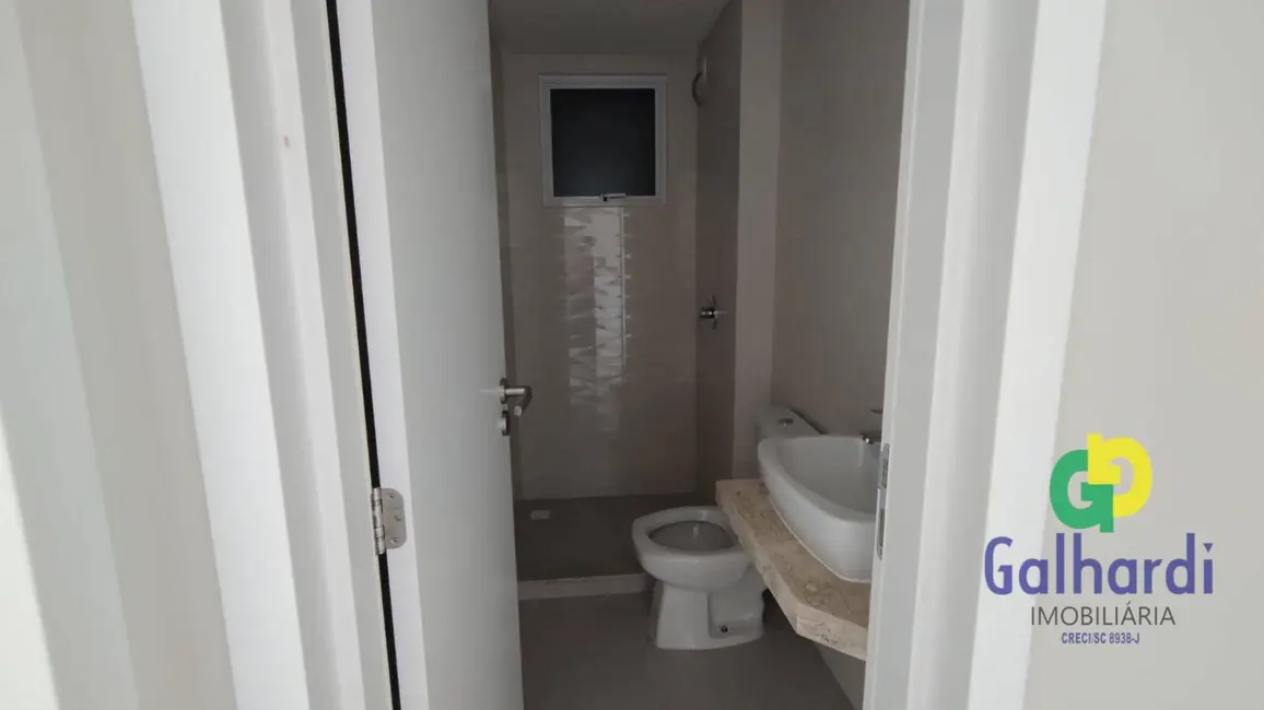 Foto 5 de Apartamento com 2 quartos à venda, 96m2 em Itapoa - SC