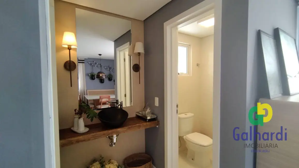 Foto 8 de Apartamento com 2 quartos à venda, 96m2 em Itapoa - SC