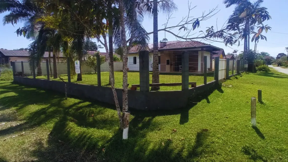 Foto 9 de Casa com 3 quartos à venda, 384m2 em Itapoa - SC