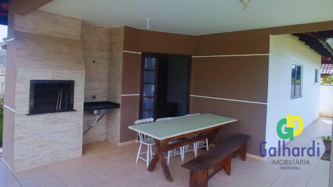 Foto 6 de Casa com 3 quartos à venda, 384m2 em Itapoa - SC