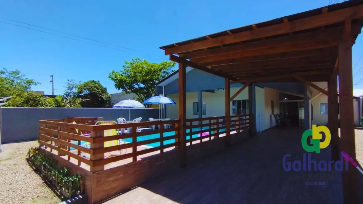 Casa com 2 quartos à venda, 312m2 em Itapoa - SC - imagem 1 Foto 1 de Casa com 2 quartos à venda, 312m2 em Itapoa - SC
