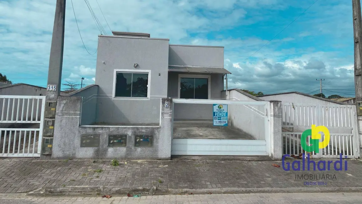 Foto 1 de Casa de Condomínio com 2 quartos à venda, 103m2 em Itapoa - SC