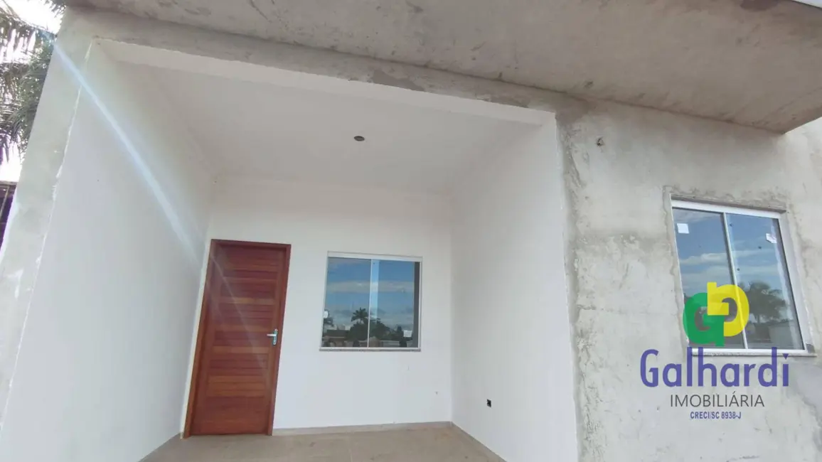 Foto 8 de Casa com 2 quartos à venda, 74m2 em Itapoa - SC