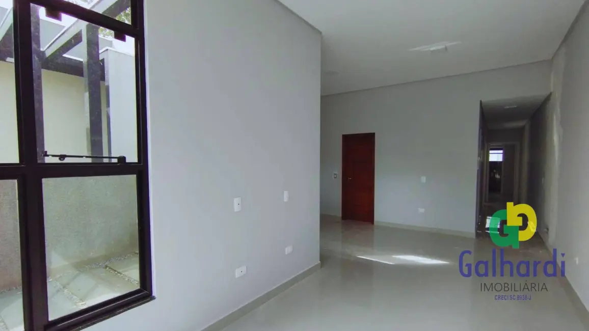 Foto 9 de Casa com 3 quartos à venda, 192m2 em Itapoa - SC