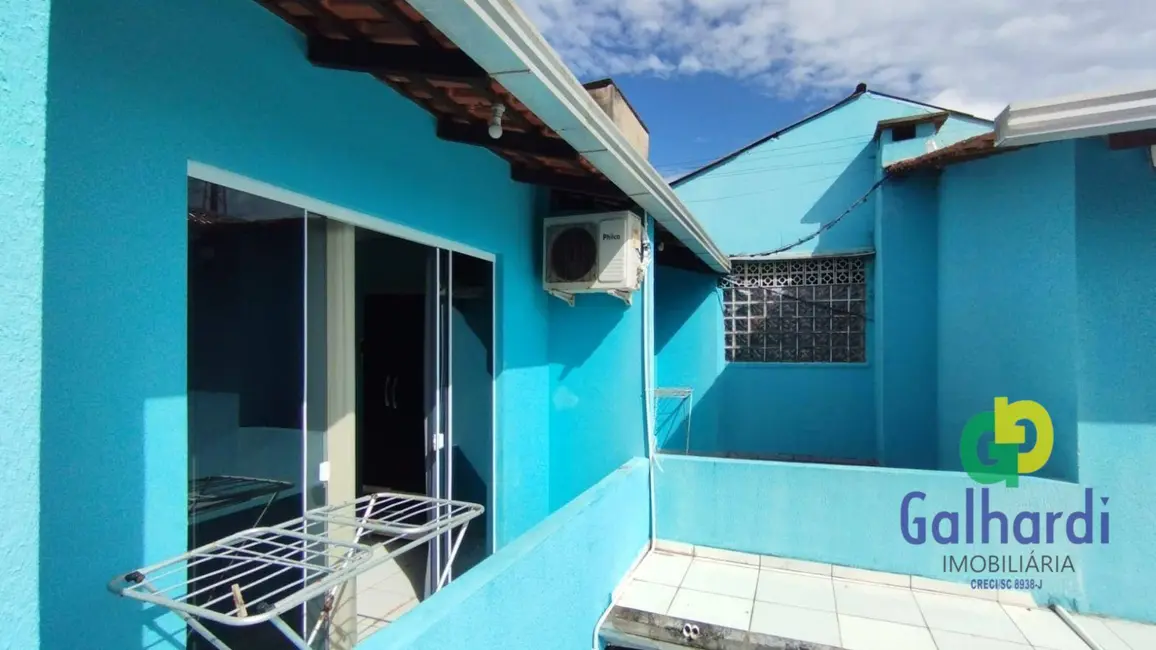 Foto 8 de Sobrado à venda em Itapoa - SC