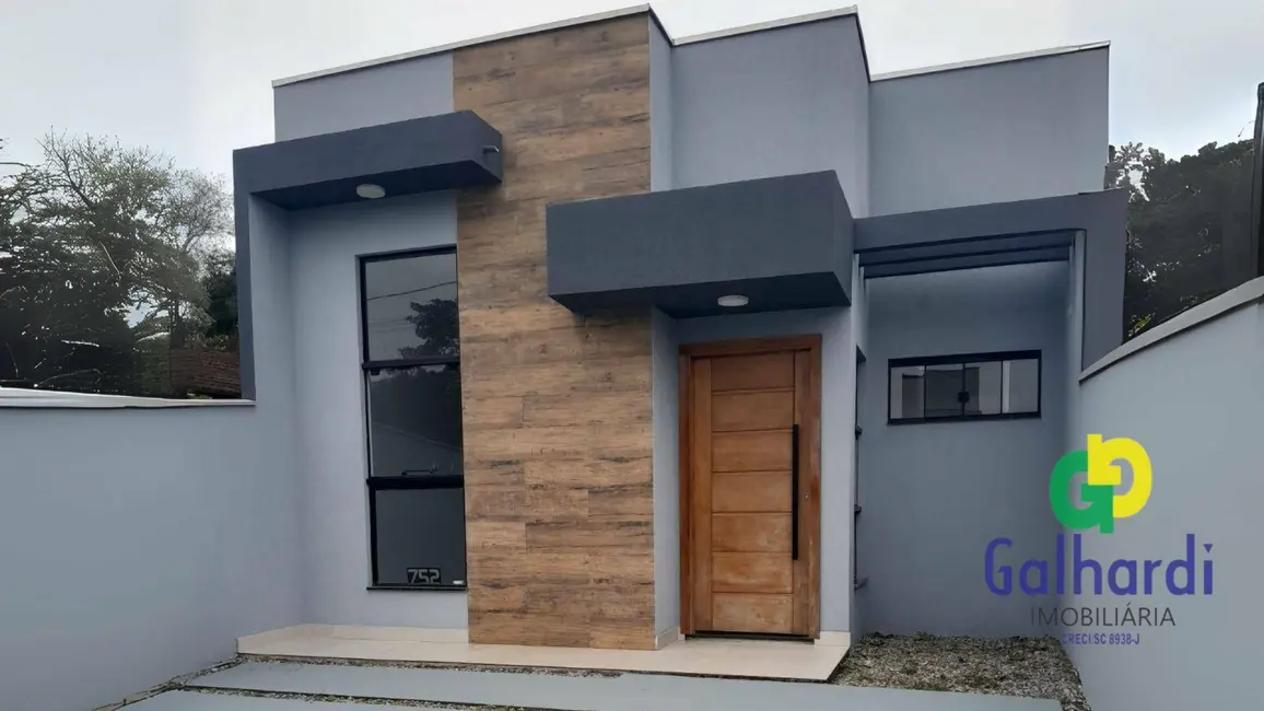 Foto 1 de Casa com 3 quartos à venda, 187m2 em Itapoa - SC