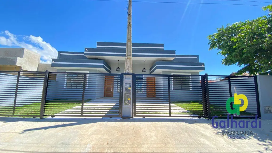 Foto 1 de Casa com 3 quartos à venda, 360m2 em Itapoa - SC