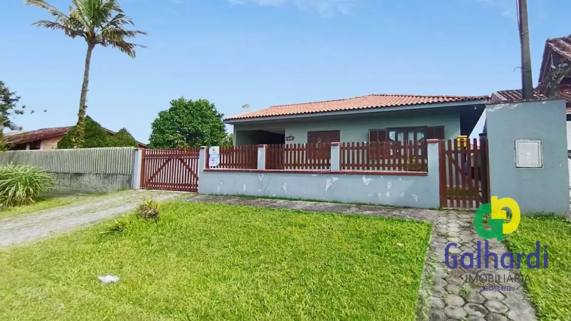 Foto 4 de Casa com 3 quartos à venda, 360m2 em Itapoa - SC