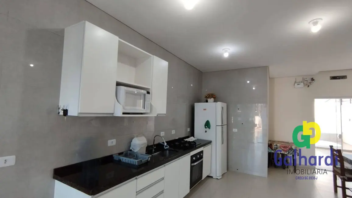 Foto 7 de Casa com 3 quartos à venda, 180m2 em Itapoa - SC