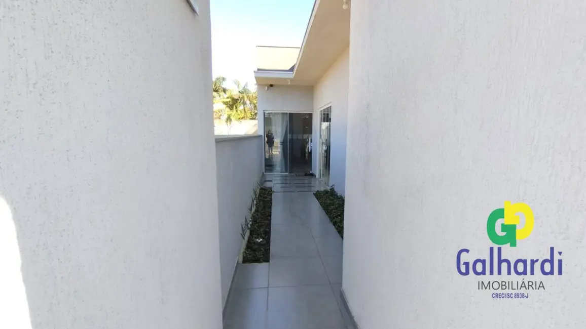 Foto 6 de Casa com 3 quartos à venda, 180m2 em Itapoa - SC