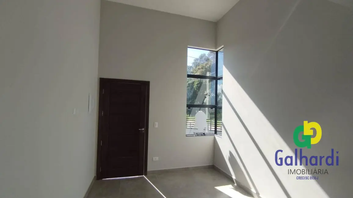 Foto 6 de Casa com 2 quartos à venda, 135m2 em Itapoa - SC