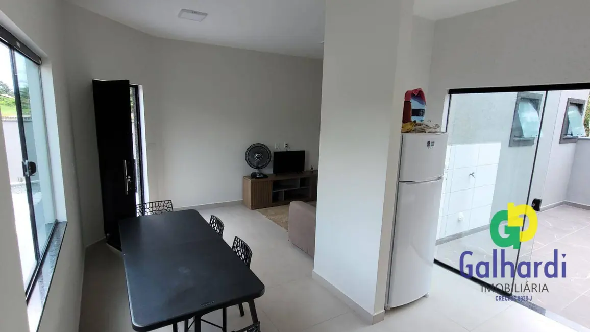 Foto 6 de Casa com 2 quartos à venda, 147m2 em Itapoa - SC