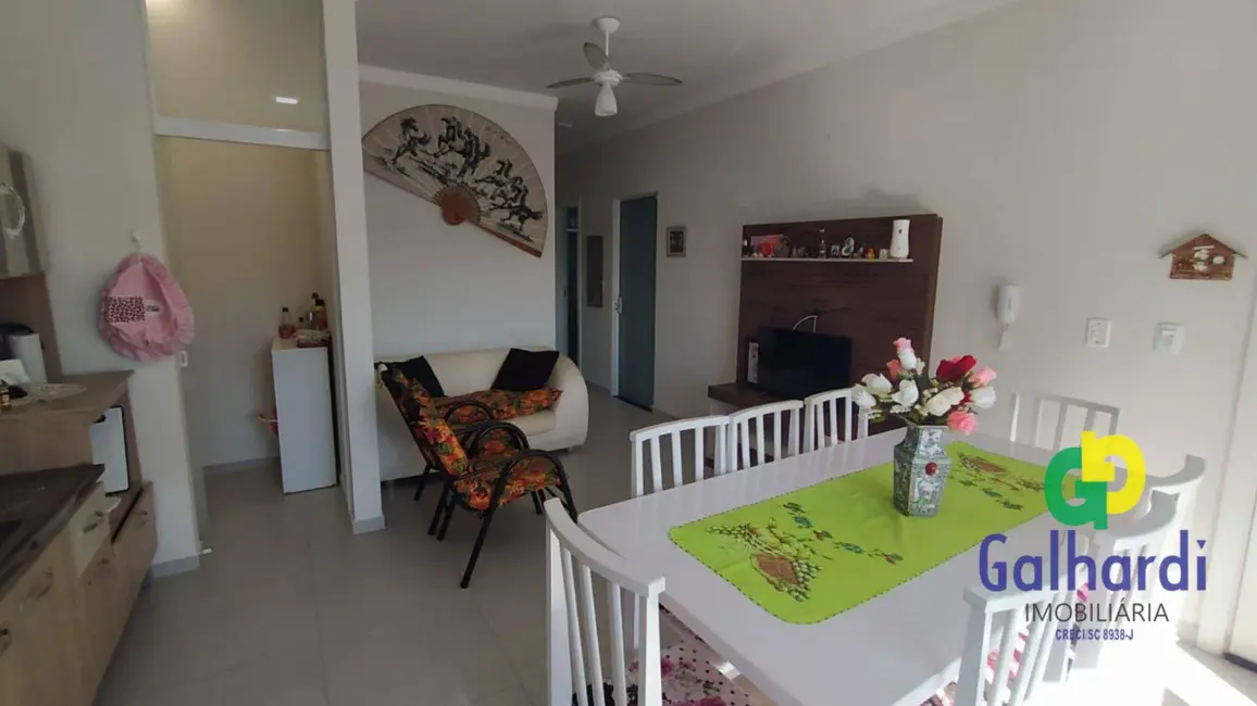 Foto 7 de Apartamento com 2 quartos à venda, 73m2 em Itapoa - SC