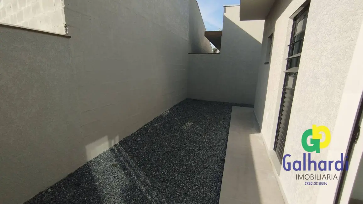 Foto 6 de Casa com 3 quartos à venda, 172m2 em Itapoa - SC