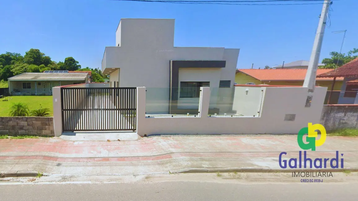 Foto 4 de Casa com 3 quartos à venda, 360m2 em Itapoa - SC